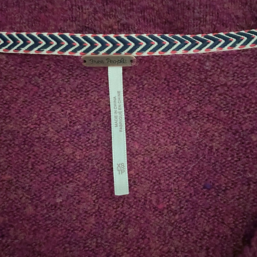 Free People V-Neck Frayed Hem Sweater - Picture 4 of 8
